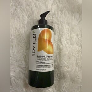 Matix Biolage Cleansing Conditioner - Green and White